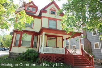 Building Photo - 312 E Jefferson St