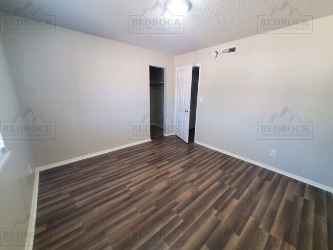 Foto del edificio - 4010 Bob Wallace Ave SW