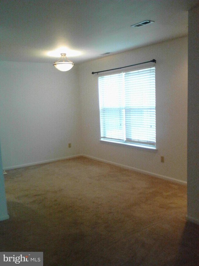 Foto del edificio - 520 Steeplechase Ct
