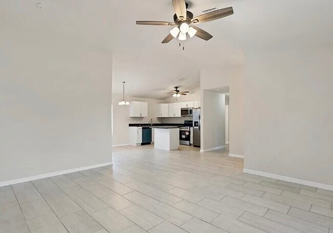 Foto del edificio - 116 SE 2nd Ave