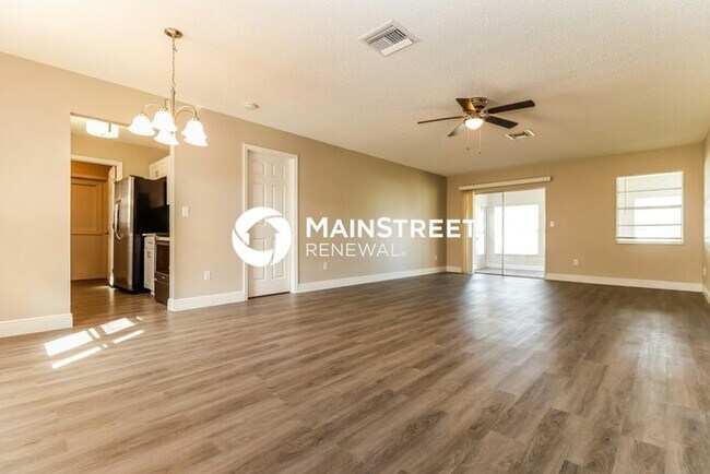 Building Photo - 3 Bedroom Pet-Friendly Home in Spring Hill...