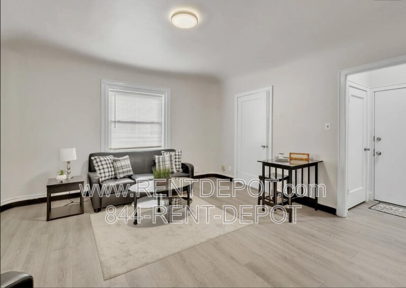 Primary Photo - 1407 Howard St