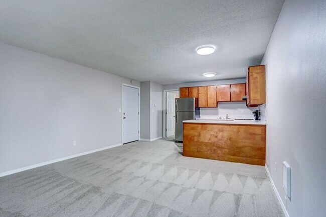 Foto del edificio - Super spacious 2 bedroom unit in the perfe...