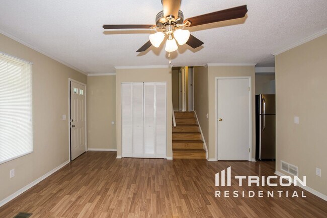 Foto del edificio - 6 Forestgrove Ct