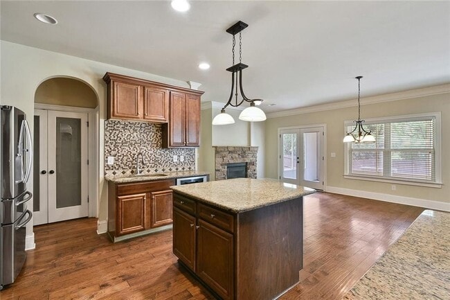 Building Photo - 4530 Fernbrook Pl