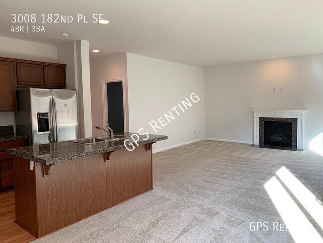 Foto del edificio - Charming 4 bedroom Single Family Home
