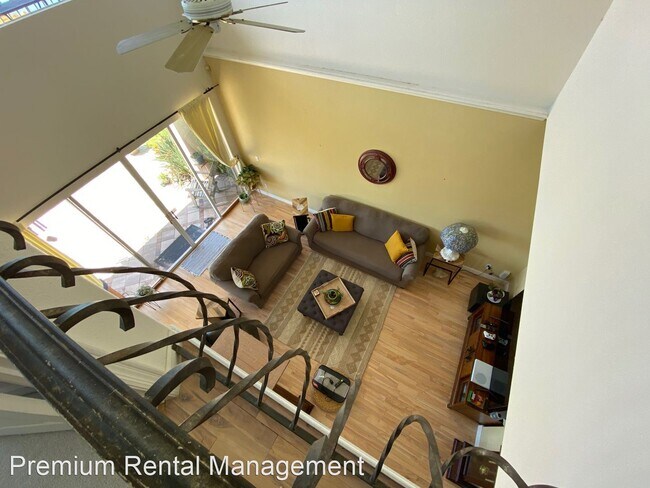 Building Photo - 3 br, 2.5 bath House - 7200 Bay Club Way