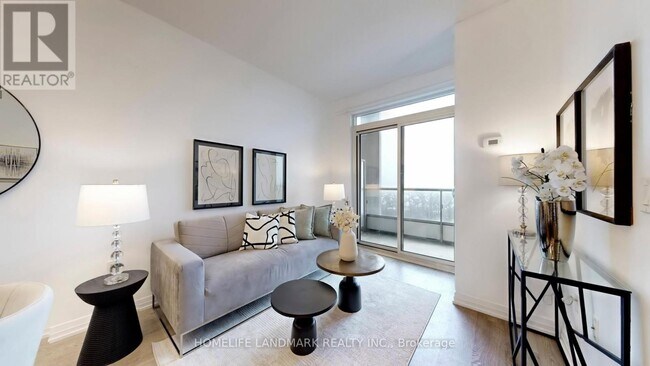 Photo du bâtiment - 9560 Markham Rd