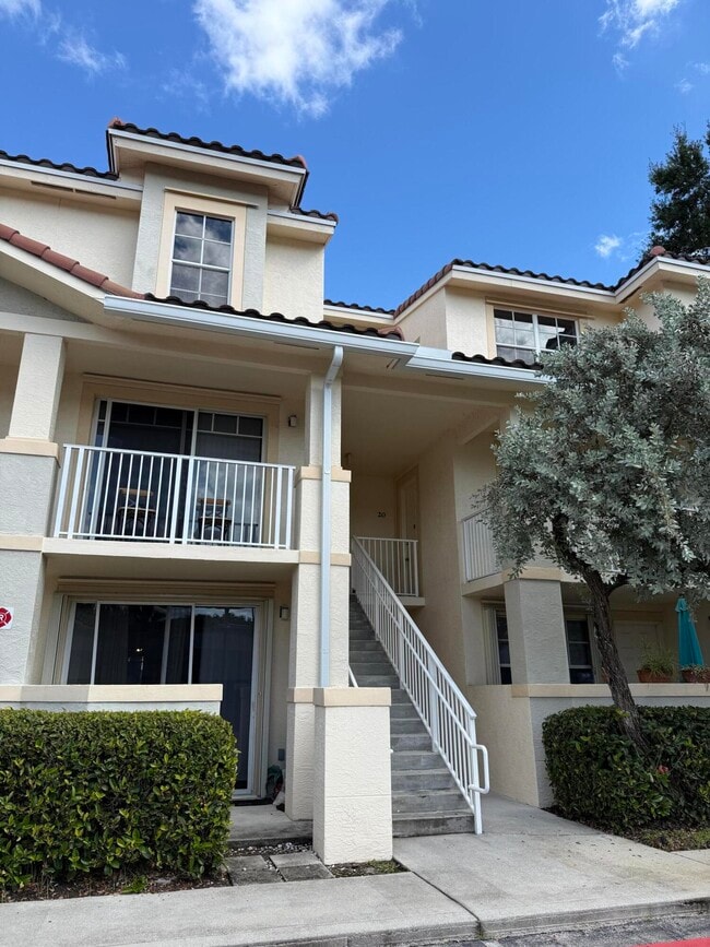 Building Photo - 1140 University Blvd