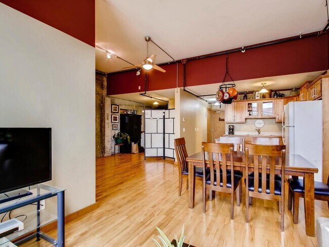 Foto del edificio - 523 Jackson St