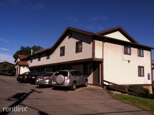 Primary Photo - 322 Ostrom Ave