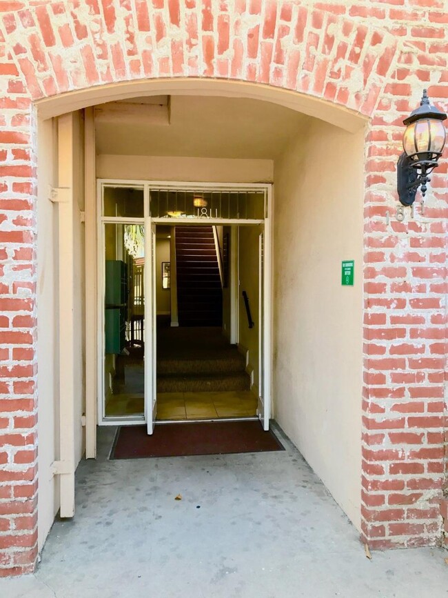 Hallway - 1811 Wilcox Ave