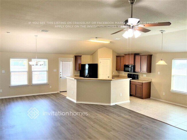 Foto del edificio - 4604 Rockmill Trail