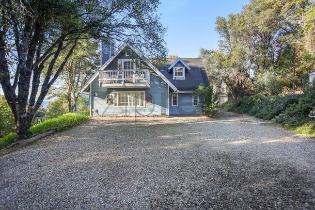 44606 Silver Spur Trail