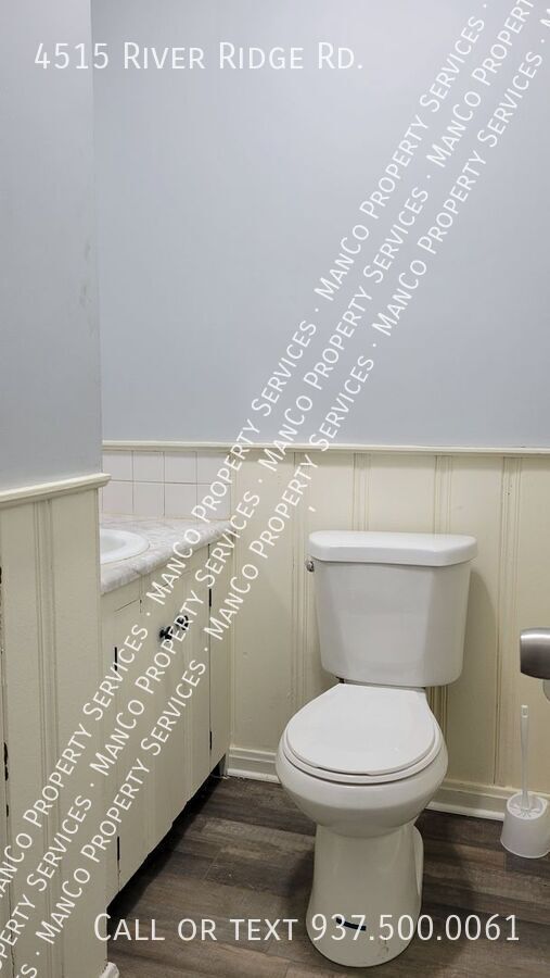 Foto del edificio - 4515 River Ridge Rd