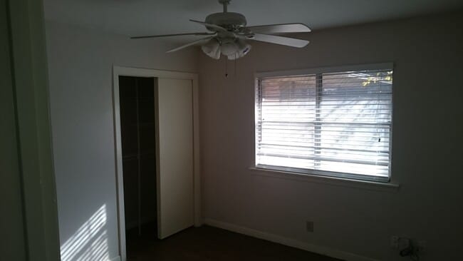 Building Photo - 1515 Woodlawn Blvd
