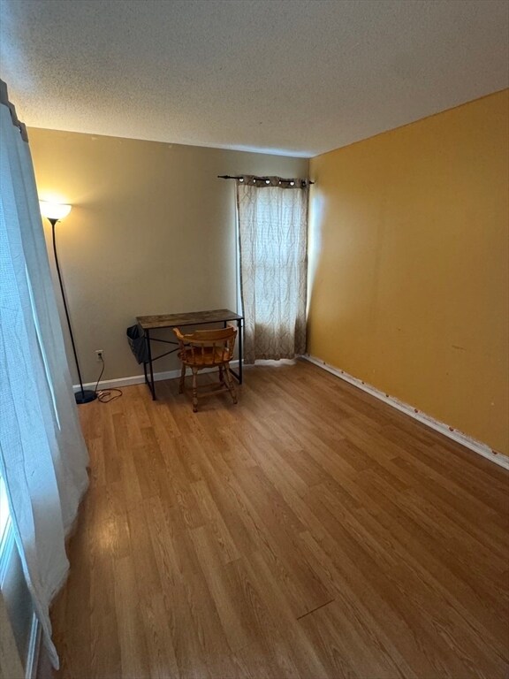 Foto del edificio - 229 Ramblewood Dr