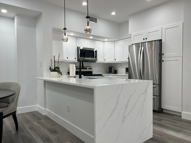 Foto del edificio - 233 S Federal Hwy