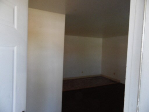 Building Photo - 109 1/2 E Evans Ave