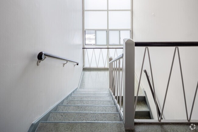 Photo du hall - 587 Avenue Rd