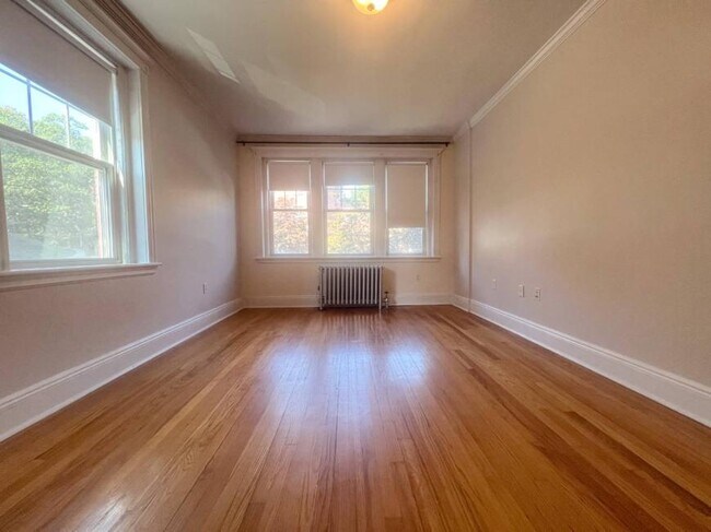 Foto del edificio - 1.0 bedroom in Brighton Massachusetts 2135