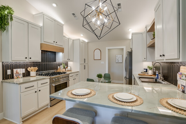 Foto del edificio - 807 E 13th St