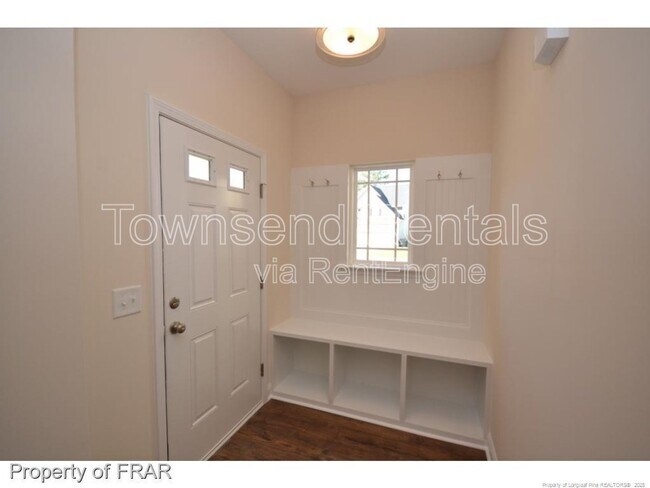Foto del edificio - 4411 Low Oak Ct