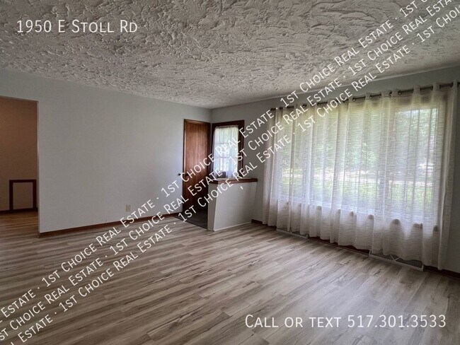 Photo - 1950 E Stoll Rd House