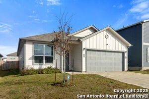 Building Photo - 10243 Band Wagon