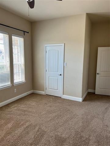 Foto del edificio - 2473 Kingsgate Dr