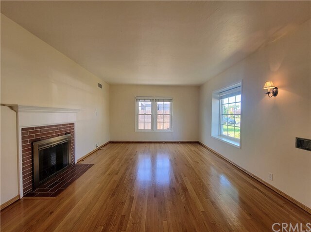 Building Photo - 3938 Gardenia Ave
