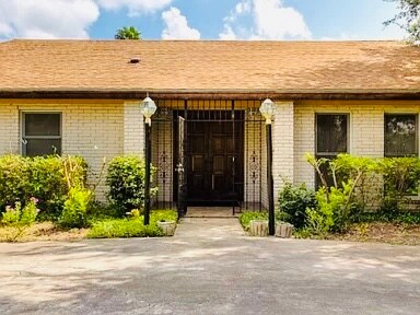 Foto del edificio - 1806 Forest Ln