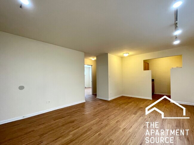 Foto del edificio - 6002 N Kenmore Ave