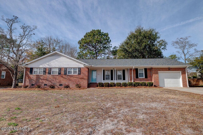 Building Photo - 617 Windemere Rd