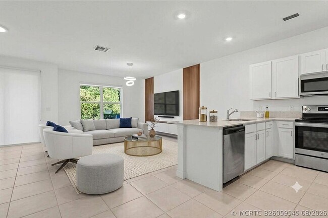 Foto del edificio - 4303 Hammock Grove Dr