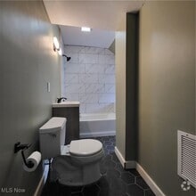 Building Photo - 1309 Buhrer Ave