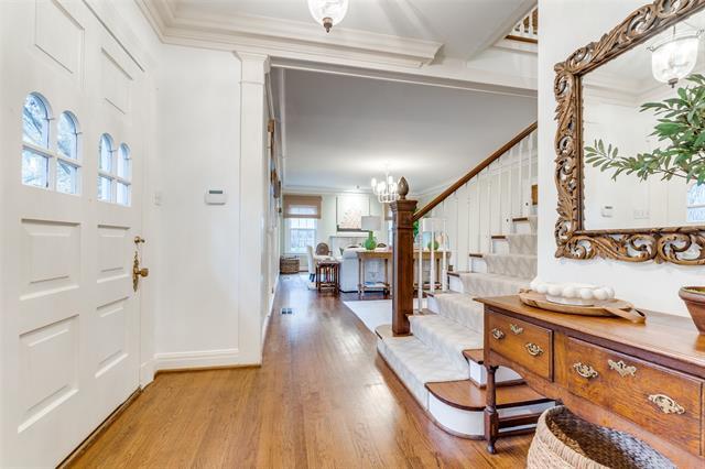 Foto del edificio - 5902 Averill Way