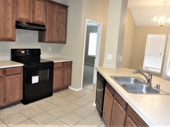 Foto del edificio - 1203 Remington Ranch Road