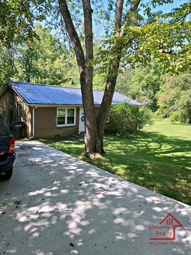 Foto del edificio - 2050 Wildwood Rd