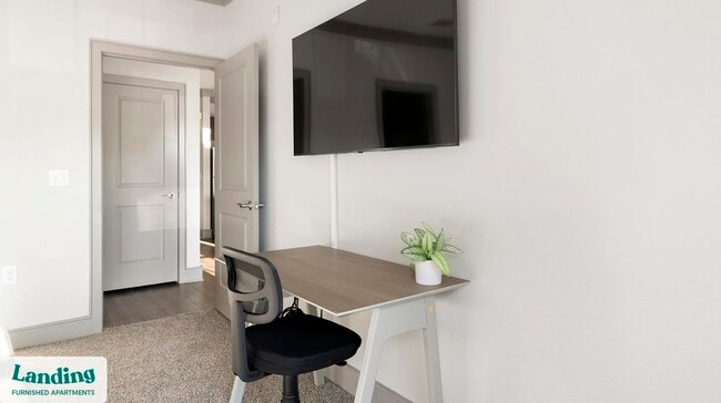 Foto del edificio - 4689 Mustang Pkwy