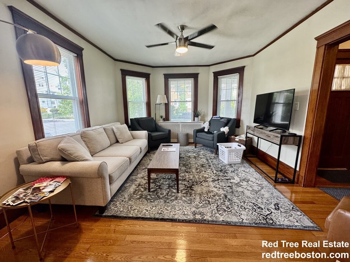 Photo - 108 Redlands Rd (Boston, MA)