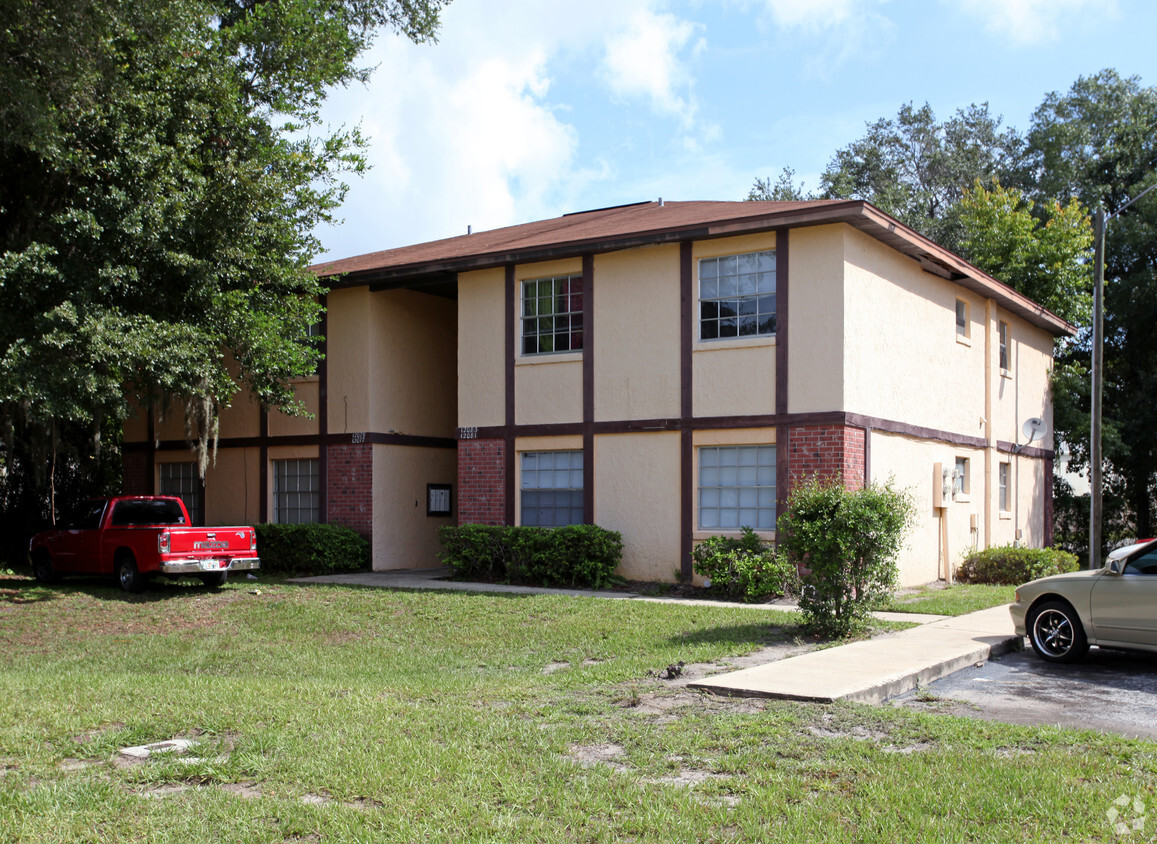 Primary Photo - Lake Fredrica Townhomes