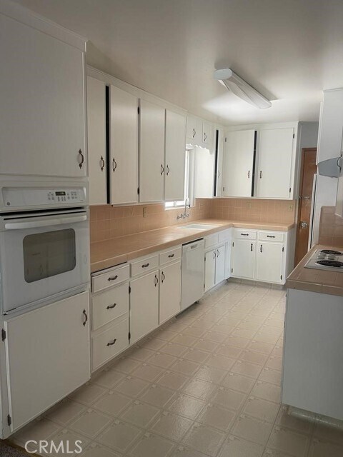 Foto del edificio - 1004 Wellington Dr