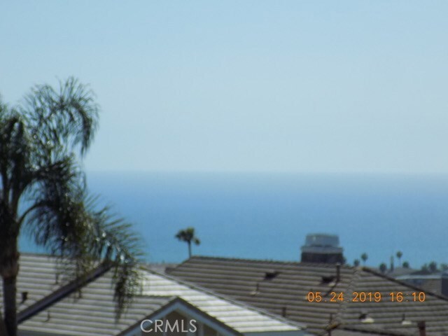 Building Photo - 2109 Via Aguila