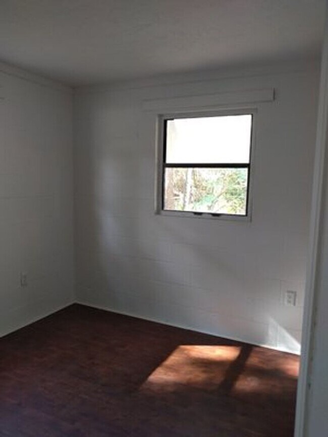 Building Photo - 926 NW 17th Ave Ocala FL 34475