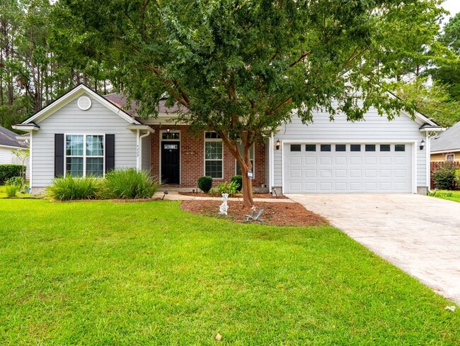 Building Photo - Spacious 4BR House in Valdosta