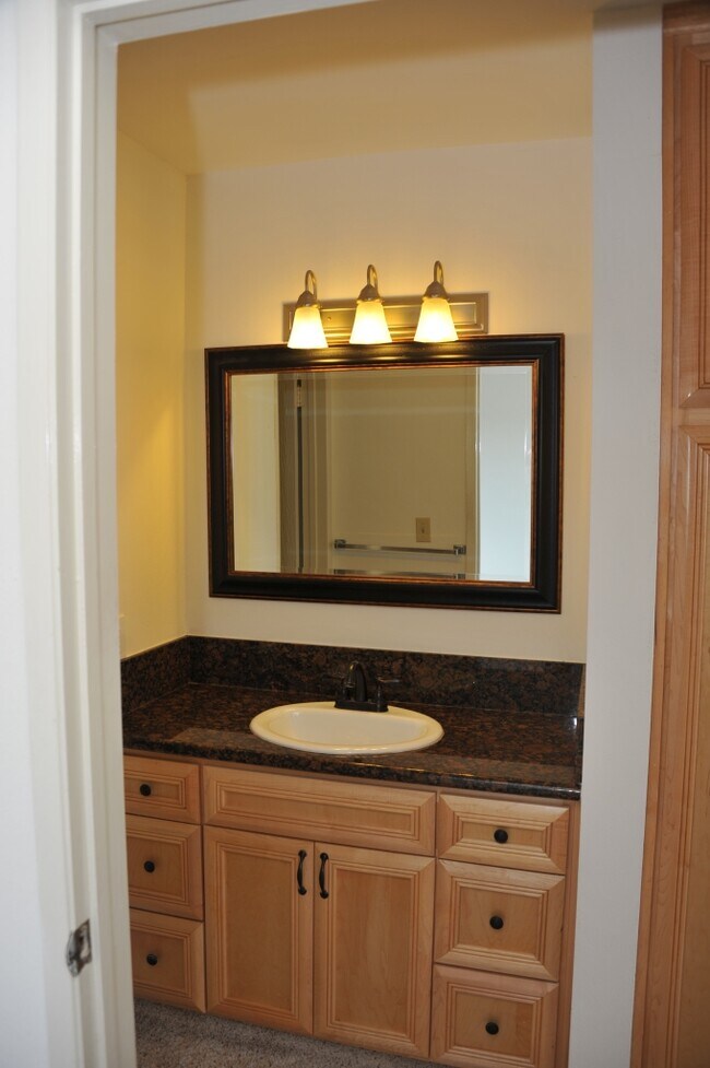 Vanity - 540 Avenue C