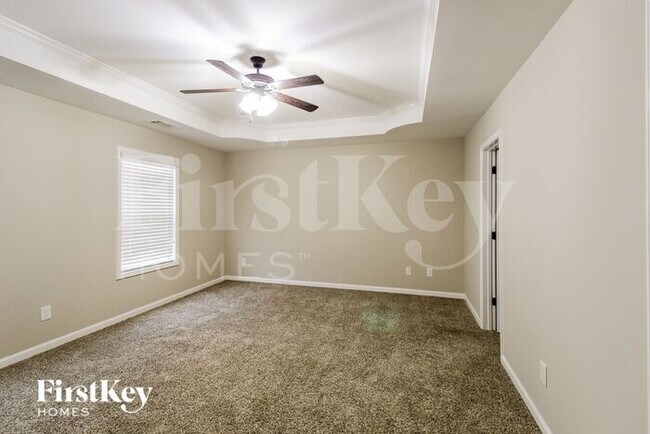 Foto del edificio - 365 White Birch Ln