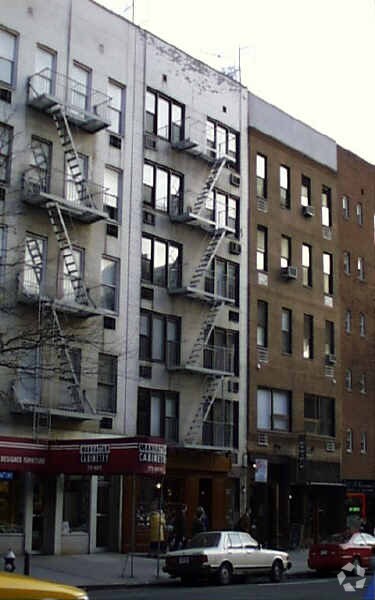 Primary Photo - 1628 Second Ave