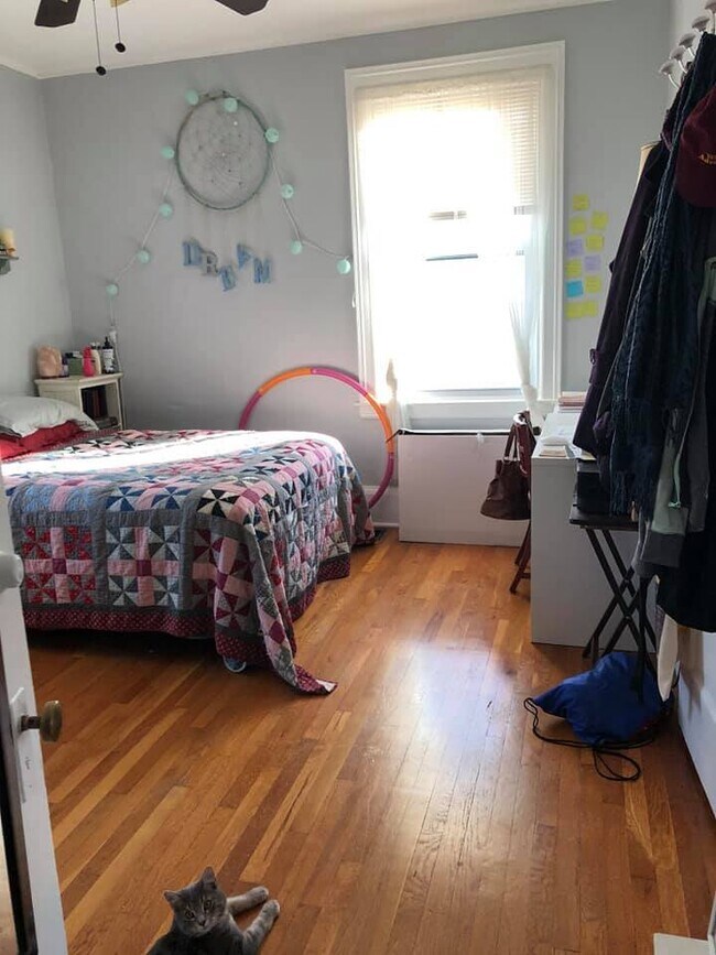 Bedroom - 3404 Baltimore Ave
